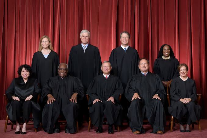 National: Supreme Court Expands Presidential Power, Strips Protections From Haitians and Syrians